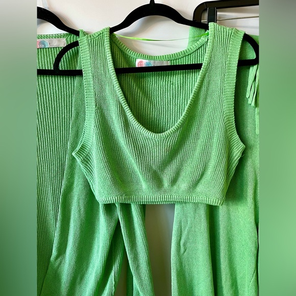 FREE PEOPLE THREE PIECE KNIT LOUNGE SET - Picture 3 of 6